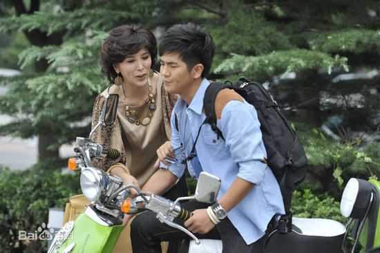 张晓龙在《爱情面前谁怕谁》郑天乐形象中的