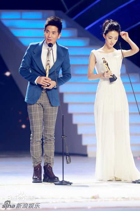 张晓龙活动照生活照