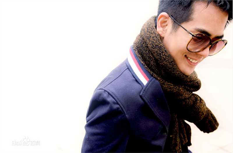 张晓龙宣传照壁纸壁纸