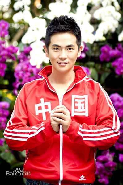 张晓龙宣传照壁纸壁纸