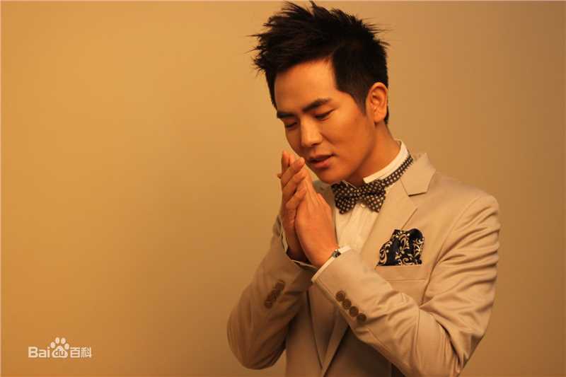 张晓龙的个人图册素颜照相册