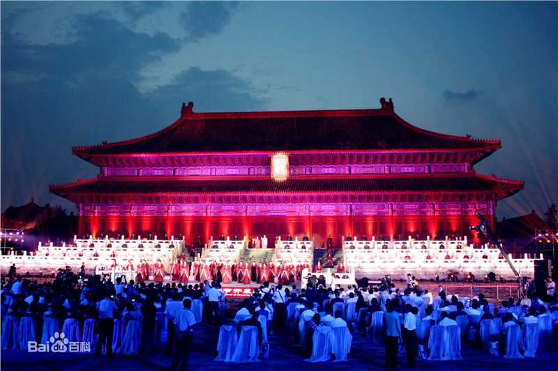 张晓龙的个人图册素颜照相册