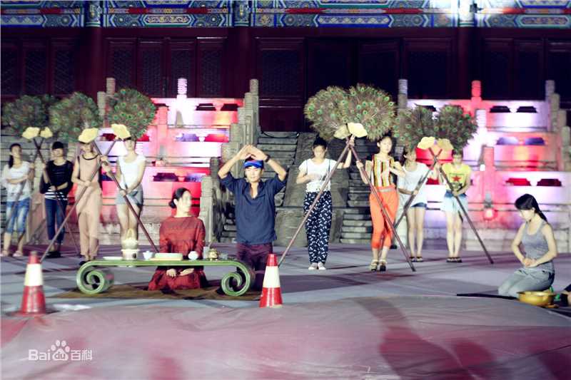 张晓龙的个人图册素颜照相册