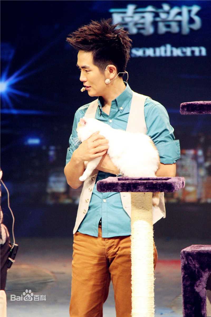 张晓龙的个人图册素颜照相册