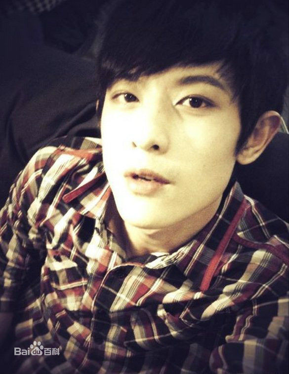 庄濠全(Owodog Zhuang)生活照图册