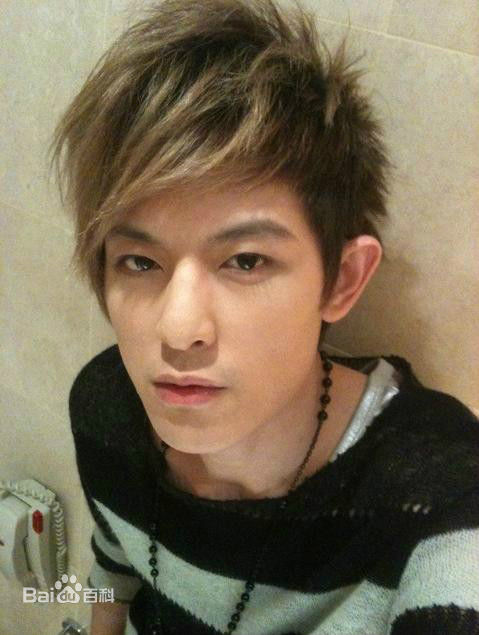 庄濠全(Owodog Zhuang)生活照图册