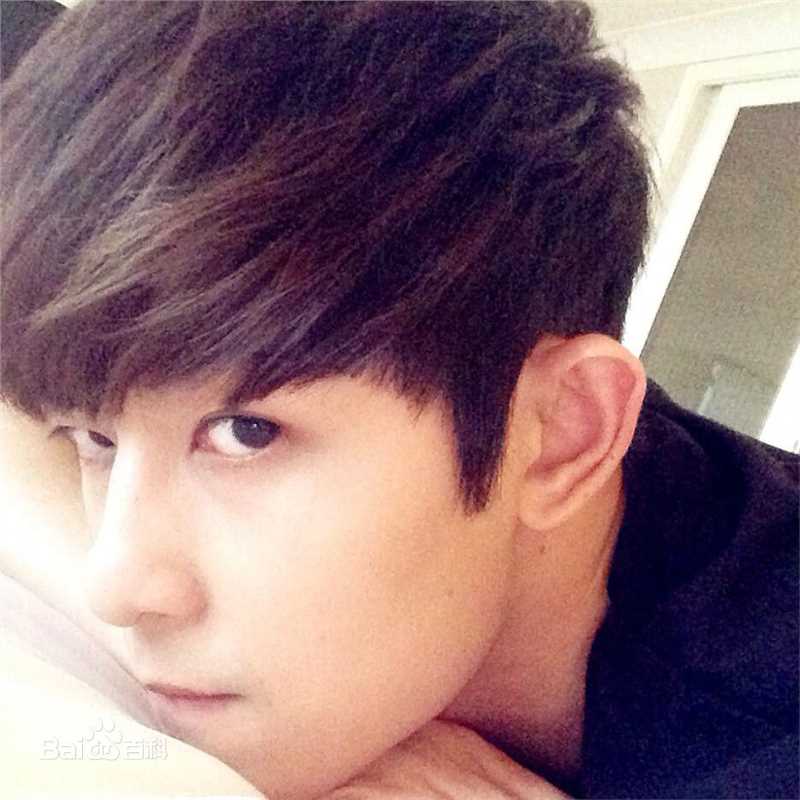 庄濠全(Owodog Zhuang)生活照图册