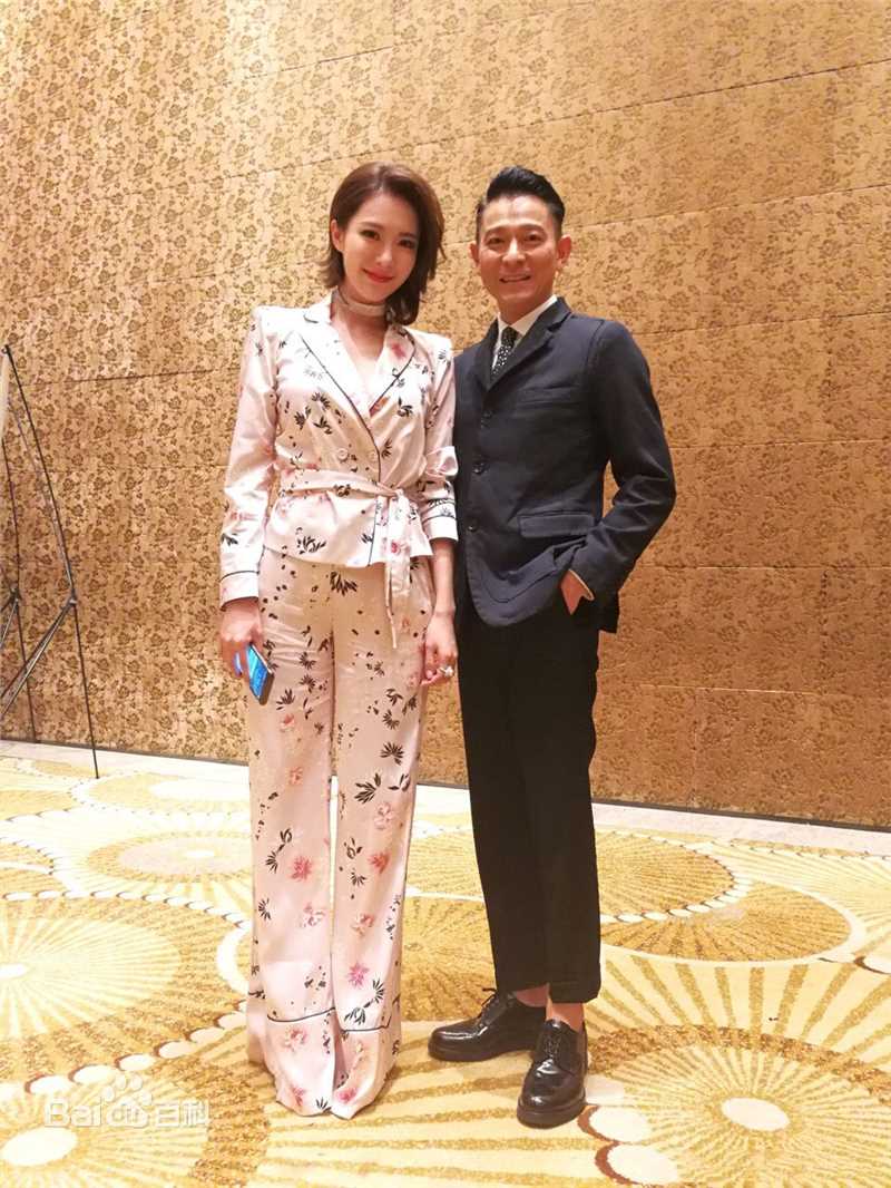 胡然追龙图片图集