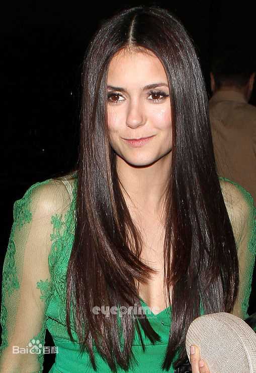 妮娜·杜波夫(Nina Dobrev)妮娜性感图片图集