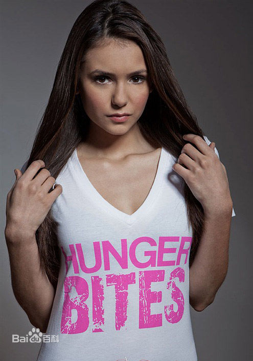 妮娜·杜波夫(Nina Dobrev)精彩图册