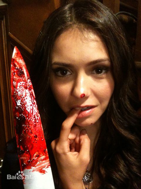 妮娜·杜波夫(Nina Dobrev)精彩图册