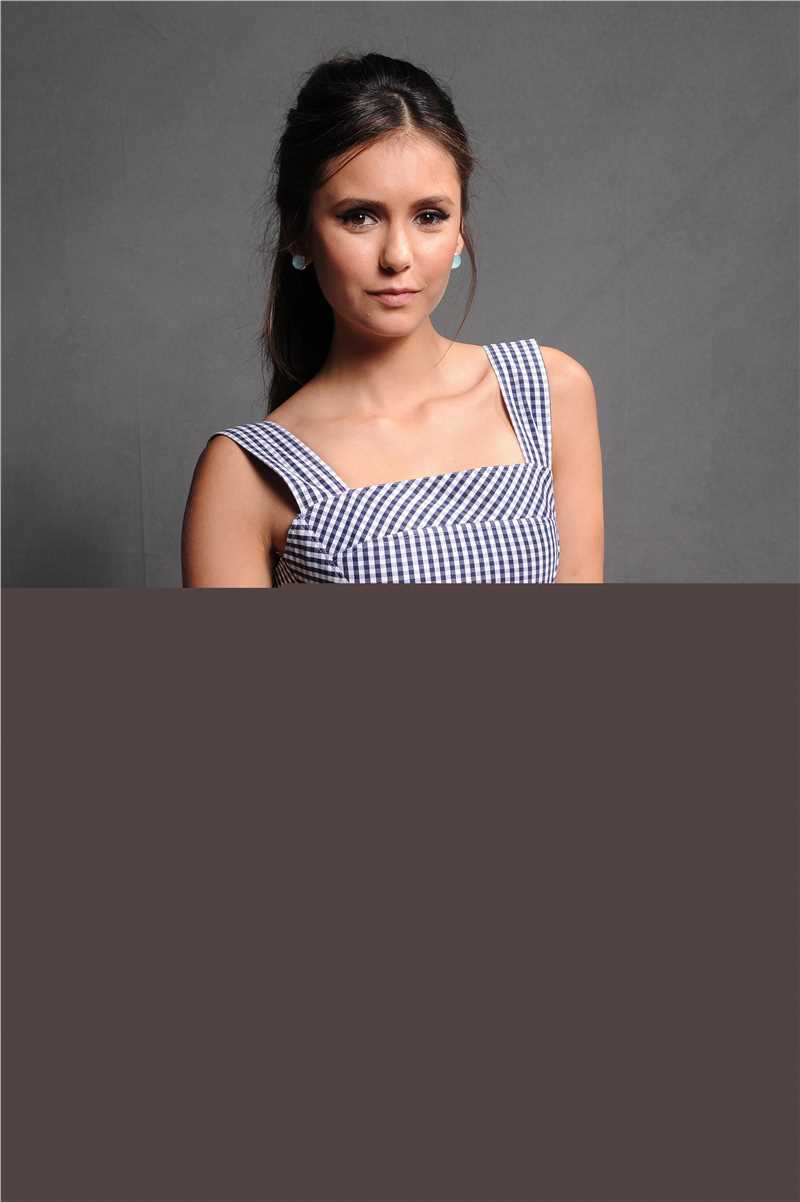 妮娜·杜波夫(Nina Dobrev)精彩图册