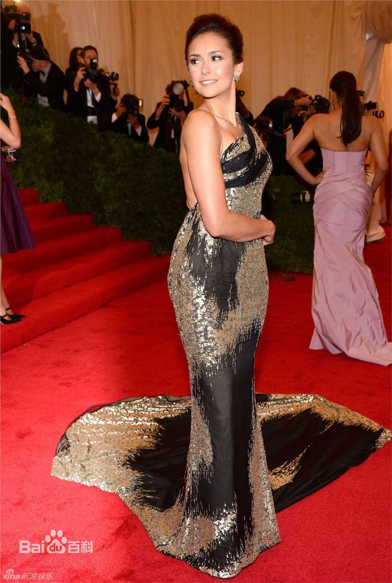 最优质妮娜·杜波夫(Nina Dobrev)精彩图册