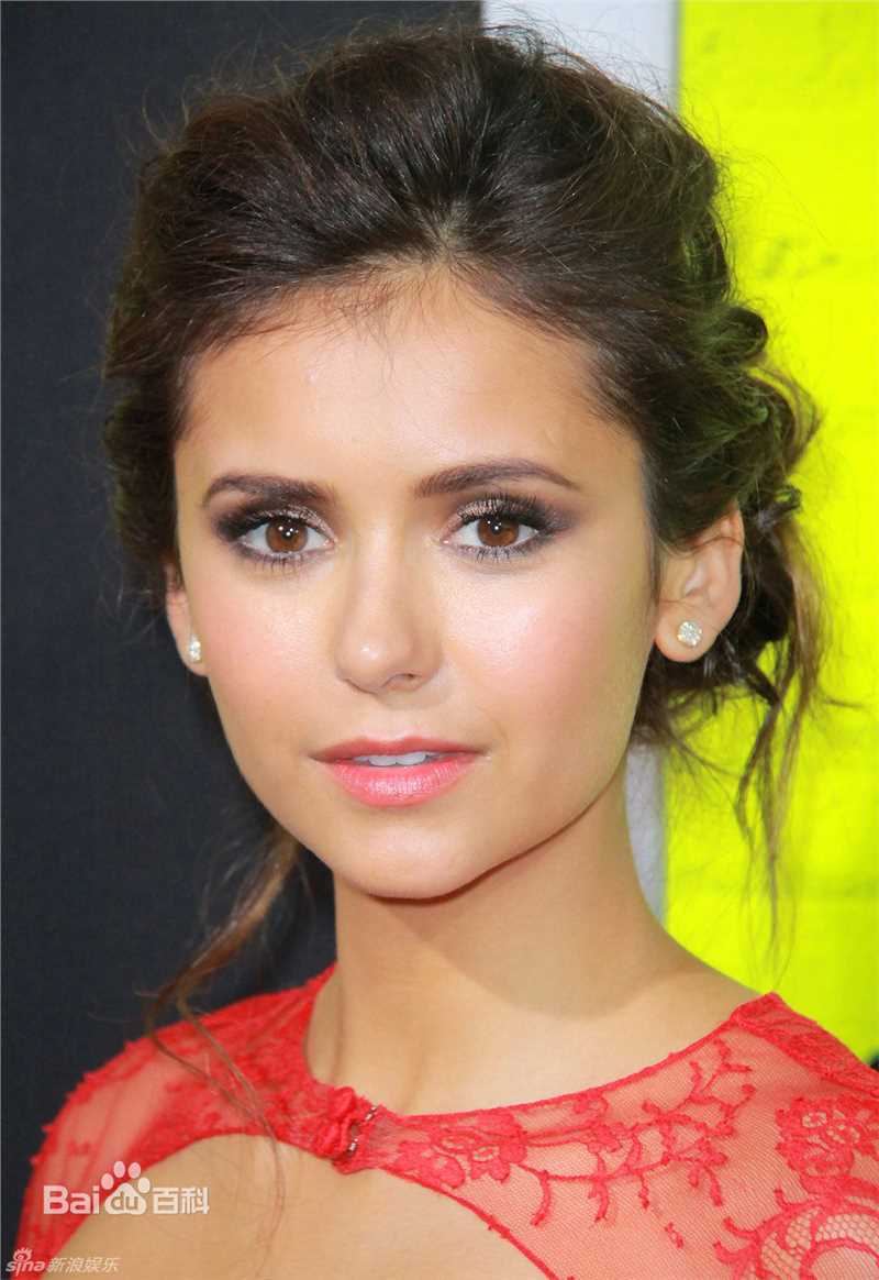 最优质妮娜·杜波夫(Nina Dobrev)精彩图册