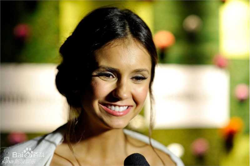 最优质妮娜·杜波夫(Nina Dobrev)精彩图册