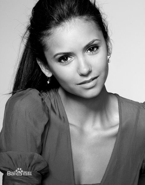 高清妮娜·杜波夫(Nina Dobrev)精彩图册