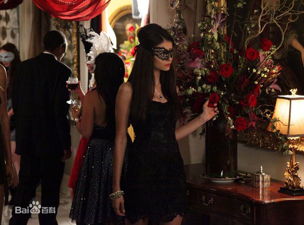 高清妮娜·杜波夫(Nina Dobrev)精彩图册