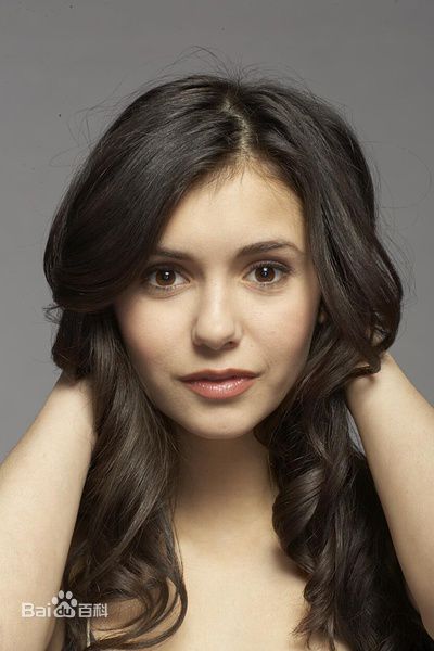 高清妮娜·杜波夫(Nina Dobrev)精彩图册