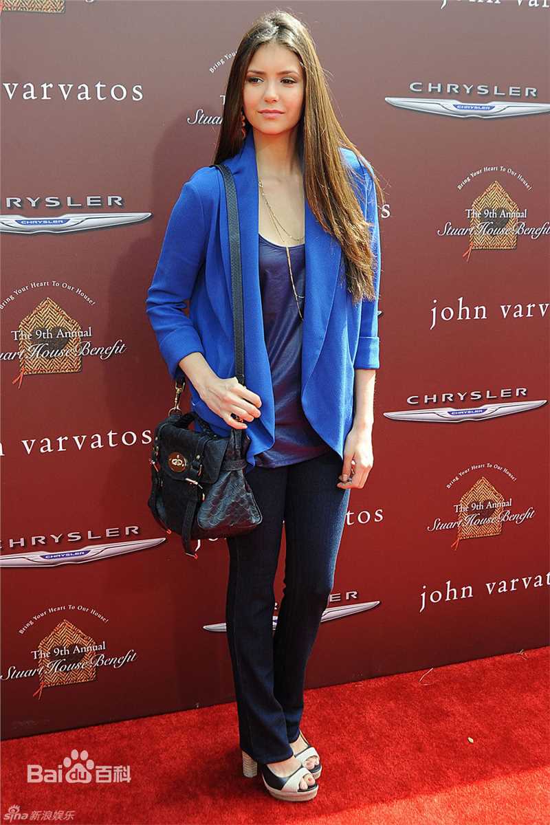 高清妮娜·杜波夫(Nina Dobrev)精彩图册