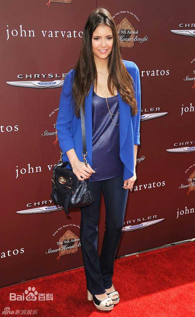 高清妮娜·杜波夫(Nina Dobrev)精彩图册