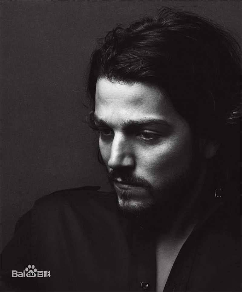 迭戈·鲁纳(Diego Luna)精彩图册