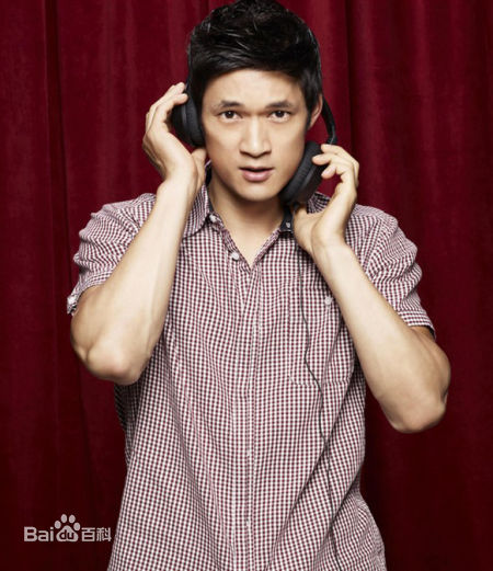 最优质岑勇康(Harry Shum Jr.)生活照