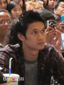 最优质岑勇康(Harry Shum Jr.)生活照