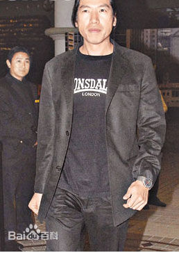 张耀扬(Roy Cheung)生活照生活照相册