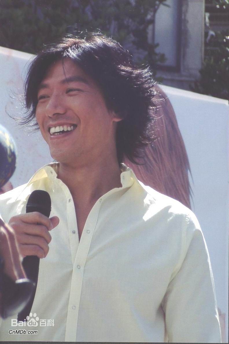 张耀扬(Roy Cheung)生活照生活照相册
