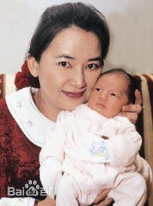 胡慧中(Sibelle Hu)家庭照性感图片图集