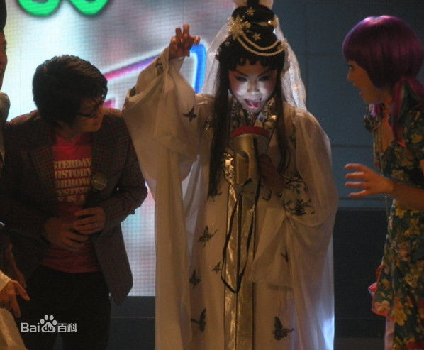 最优质尹天照(Eric)在2010年《粤韵风华》活动照片中的相册