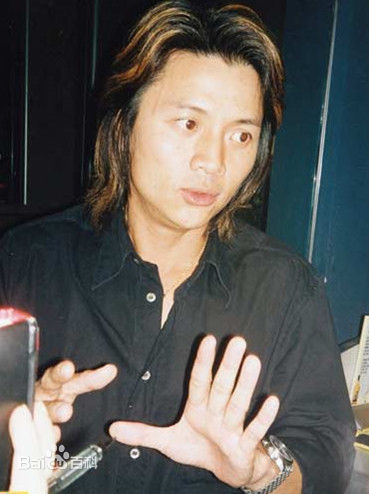 尹天照(Eric)生活照素颜照相册