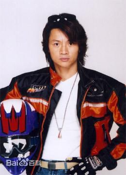 尹天照(Eric)生活照素颜照相册