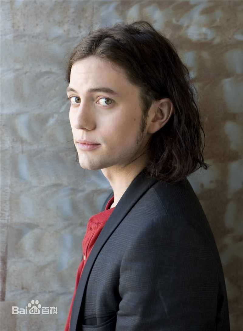 杰克逊·拉斯波恩(Jackson Rathbone)精彩图册