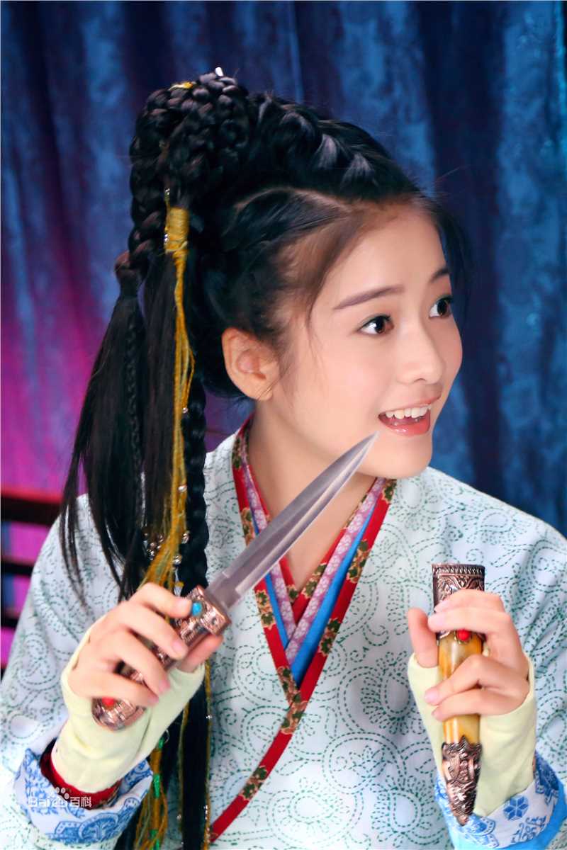 高清张雪迎(Sophie)在《神雕侠侣》饰郭襄中的图集