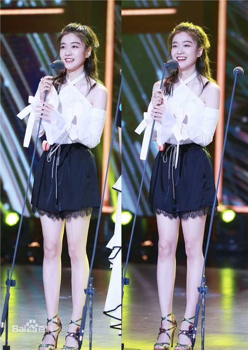 张雪迎(Sophie)天天向上壁纸壁纸