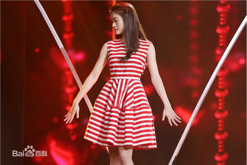 张雪迎(Sophie)天天向上壁纸壁纸