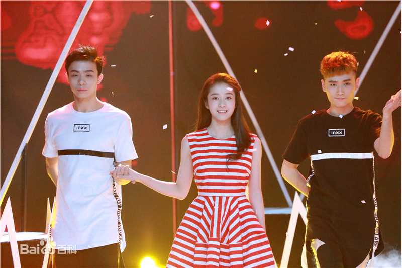 张雪迎(Sophie)天天向上壁纸壁纸