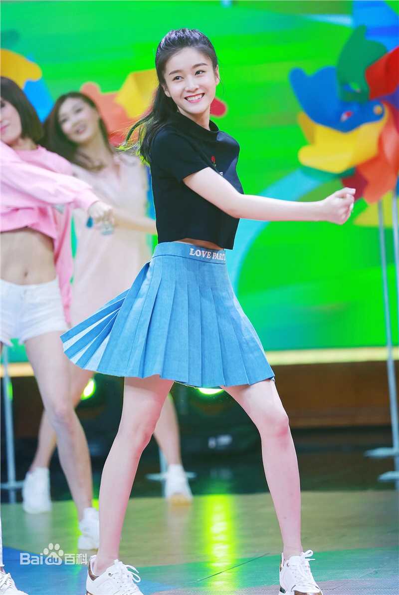 张雪迎(Sophie)天天向上壁纸壁纸