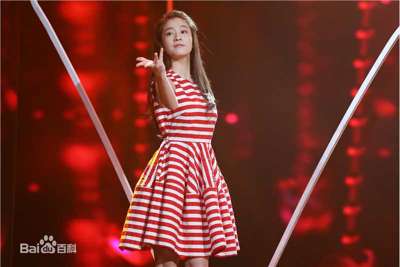 张雪迎(Sophie)天天向上壁纸壁纸