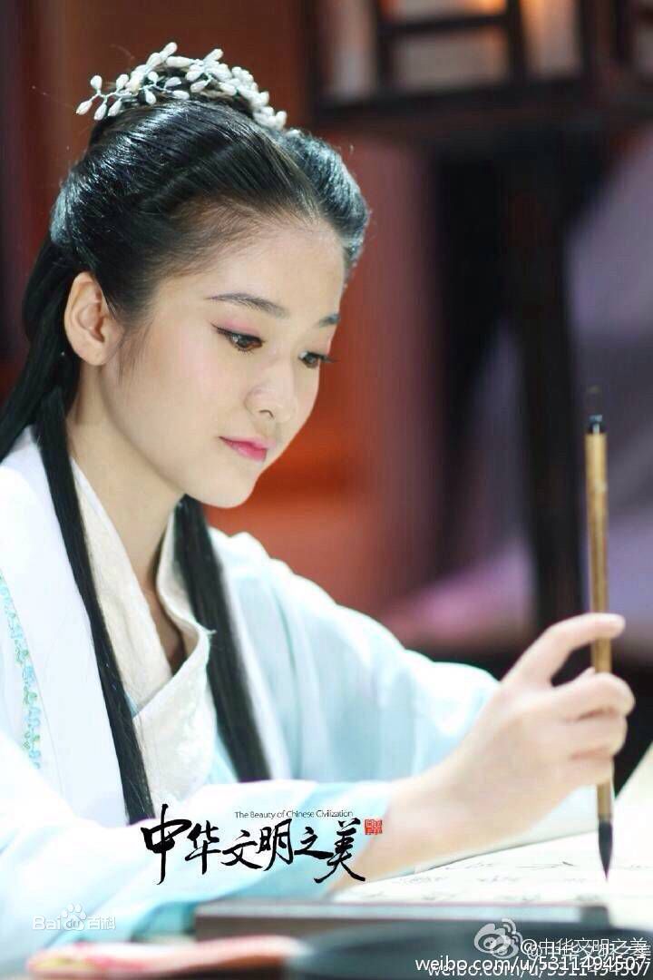 张雪迎(Sophie)天天向上壁纸壁纸