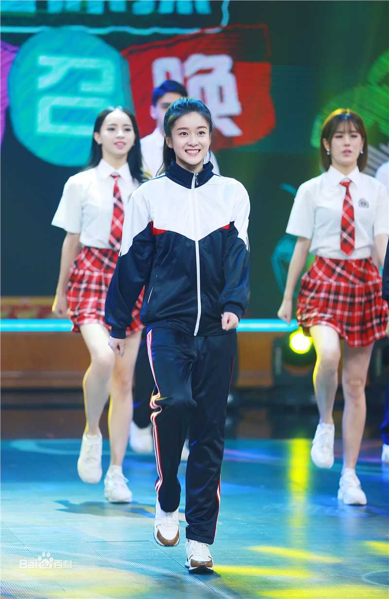 张雪迎(Sophie)天天向上壁纸壁纸