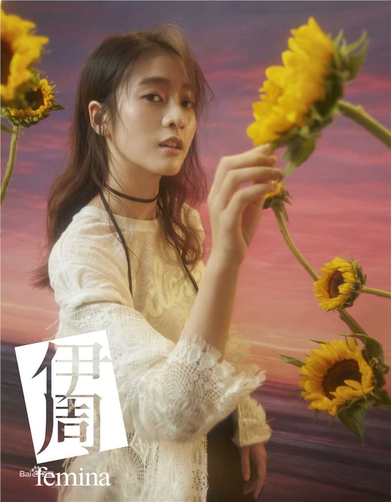 张雪迎(Sophie)伊周生活照