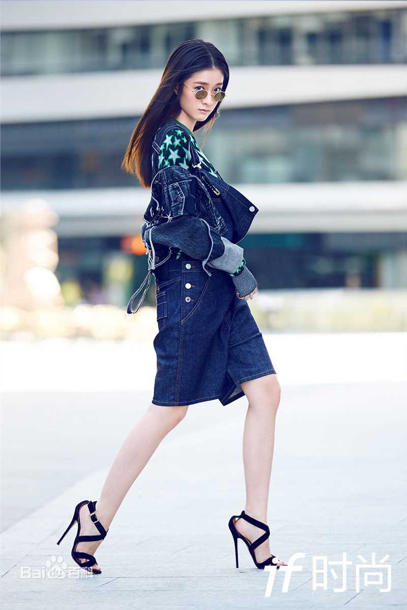 张雪迎(Sophie)if时尚街拍素颜照相册