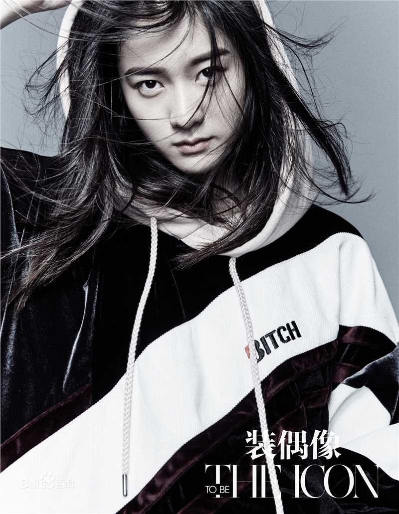 张雪迎(Sophie)装偶像生活照