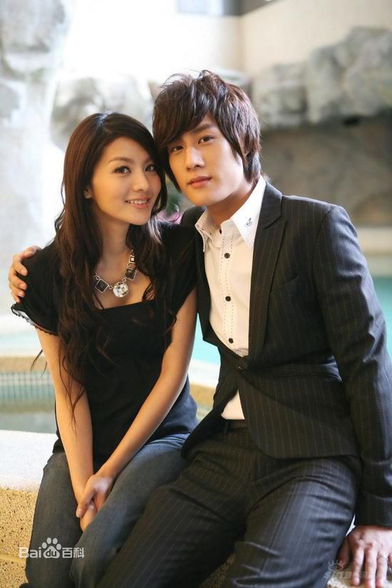 吴亚馨(Maggie Wu)2009新闻照片素颜照相册