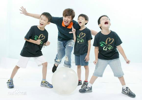 黄鸿升(Alien Huang)公益活动图片图集