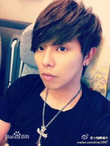 黄鸿升(Alien Huang)生活照素颜照相册