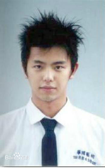 黄鸿升(Alien Huang)早年照前后照片