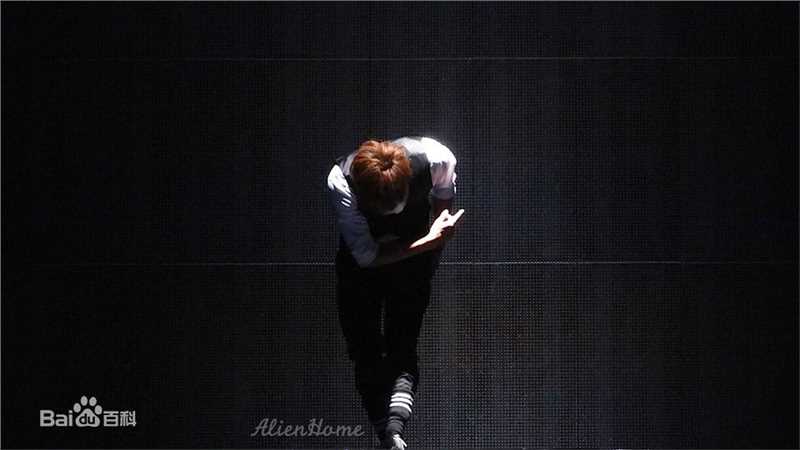 黄鸿升(Alien Huang)爱进化巡回演唱会香港站壁纸壁纸